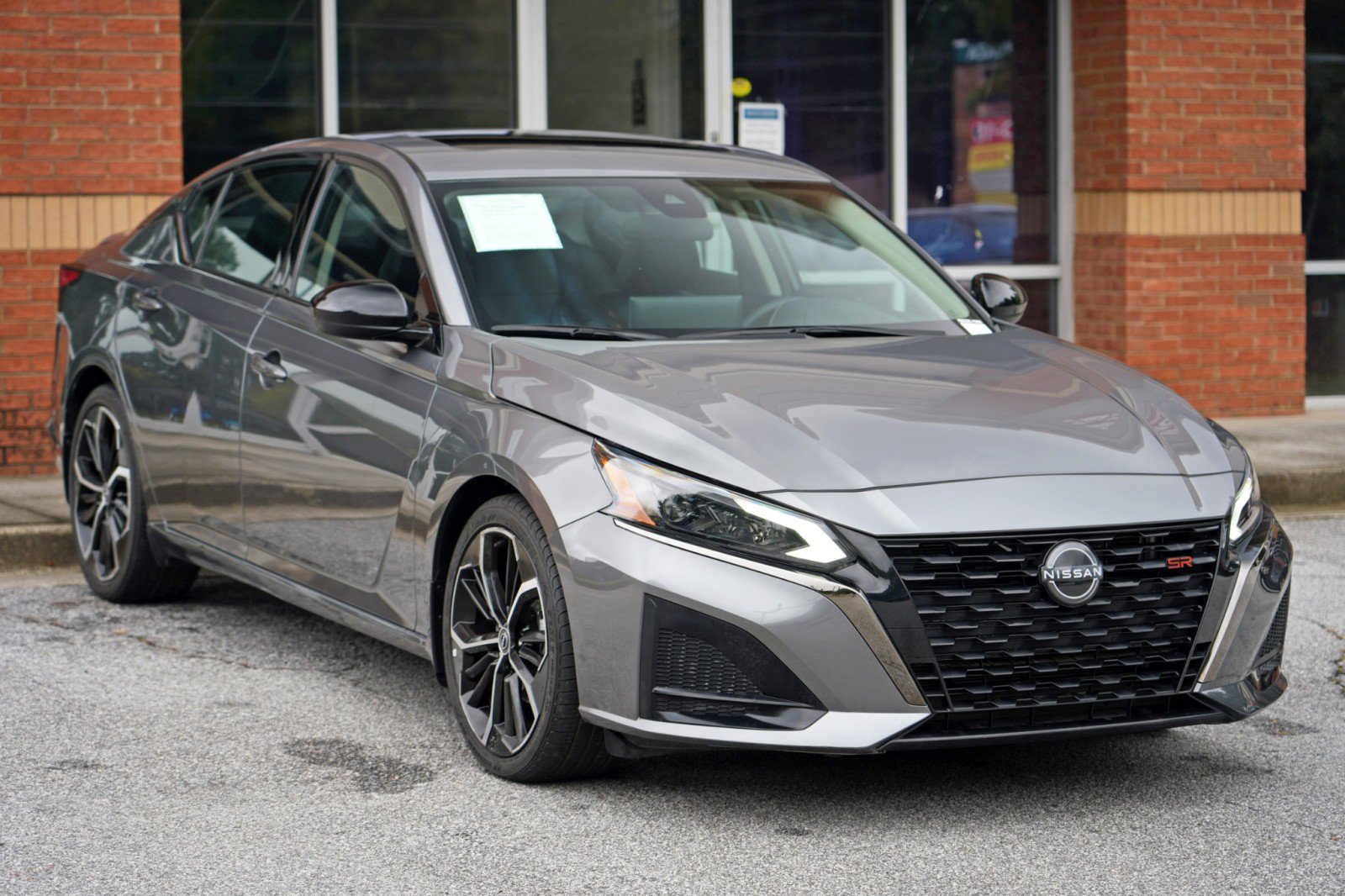Used 2023 Nissan Altima 2.5 SR w/ SR Premium Package FWD image 50