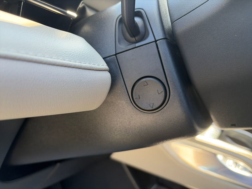 Used 2025 Lincoln Nautilus Premier w/ Equipment Group 102A image 21