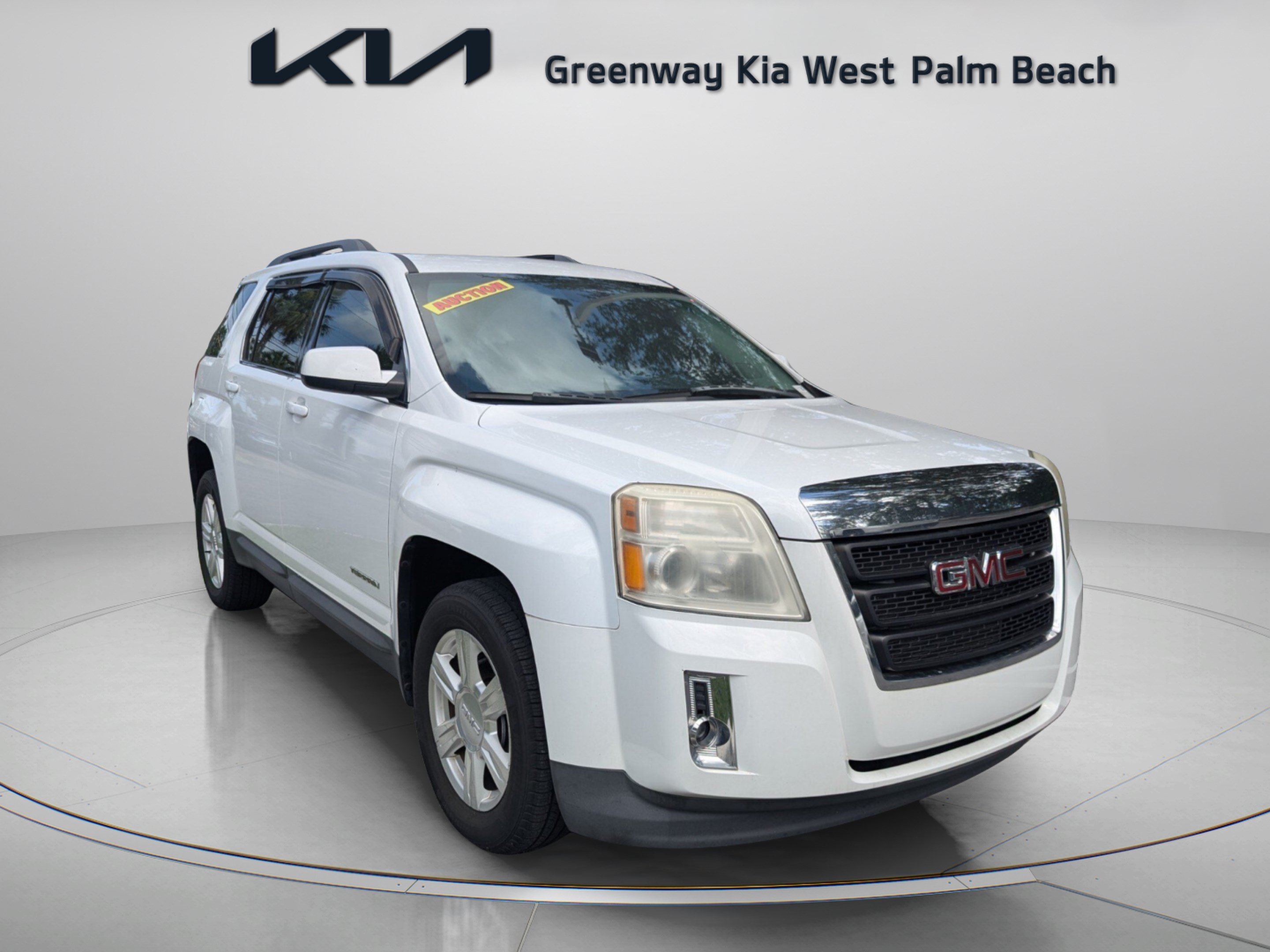Used 2015 GMC Terrain SLT FWD image 1