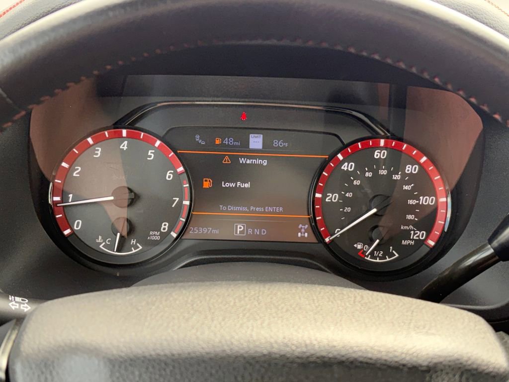 Used 2024 Nissan Titan PRO-4X w/ Pro-4x Convenience Package image 14