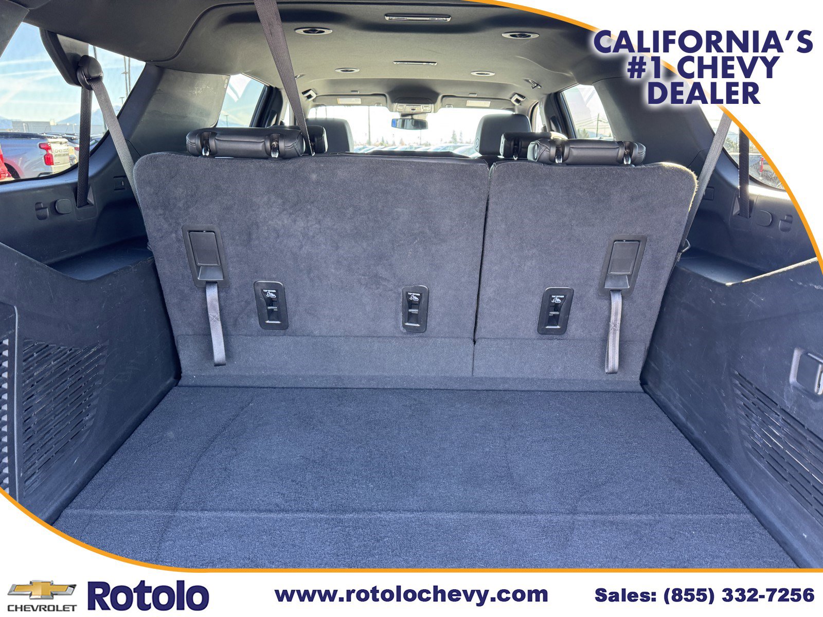 Used 2024 Chevrolet Suburban LT image 12