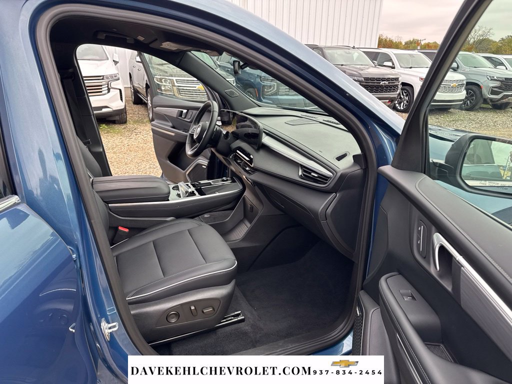 Used 2026 Buick Enclave Preferred AWD/4WD image 28