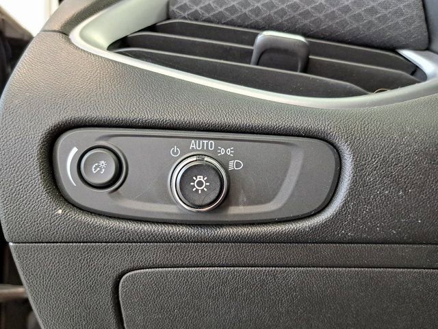 Used 2024 Chevrolet Malibu LT image 13