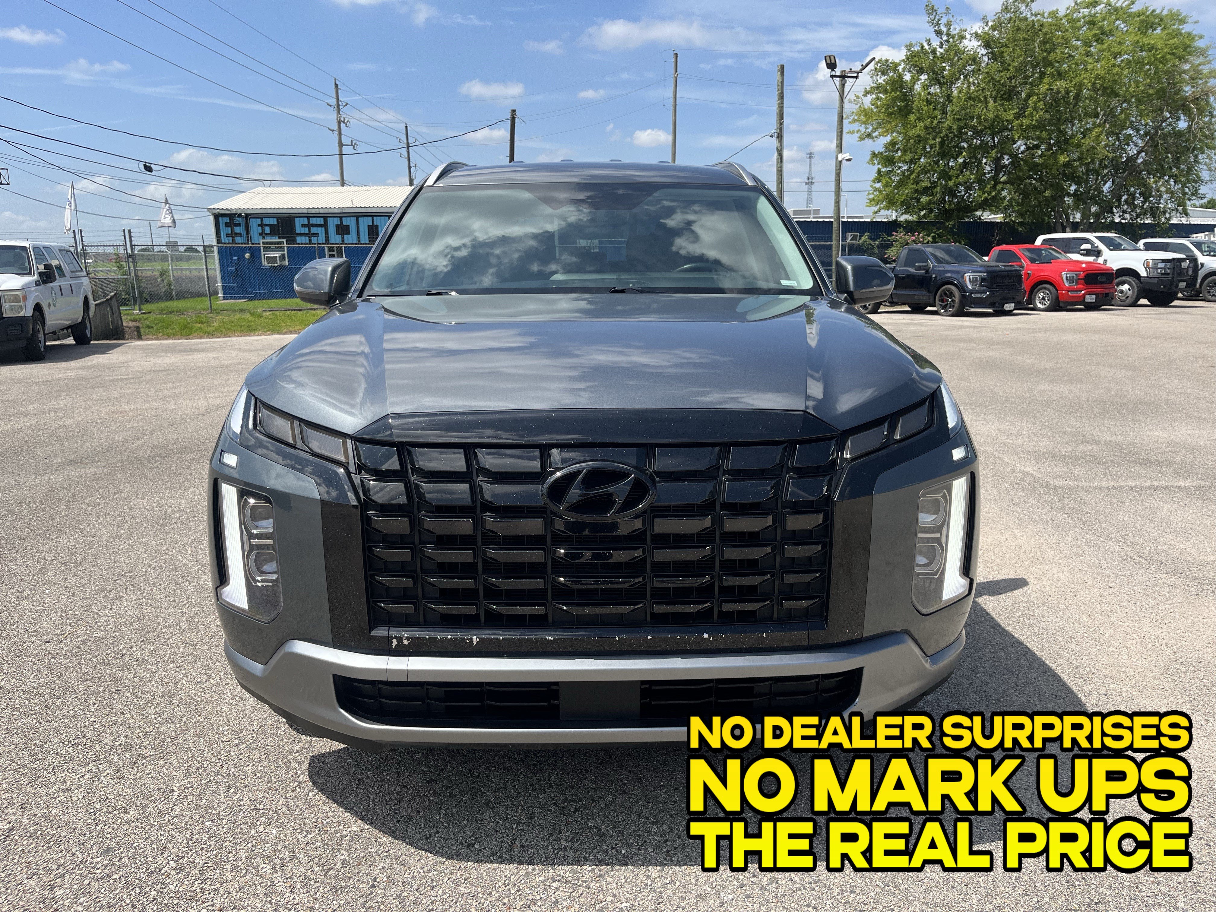 Used 2025 Hyundai Palisade SEL FWD image 8