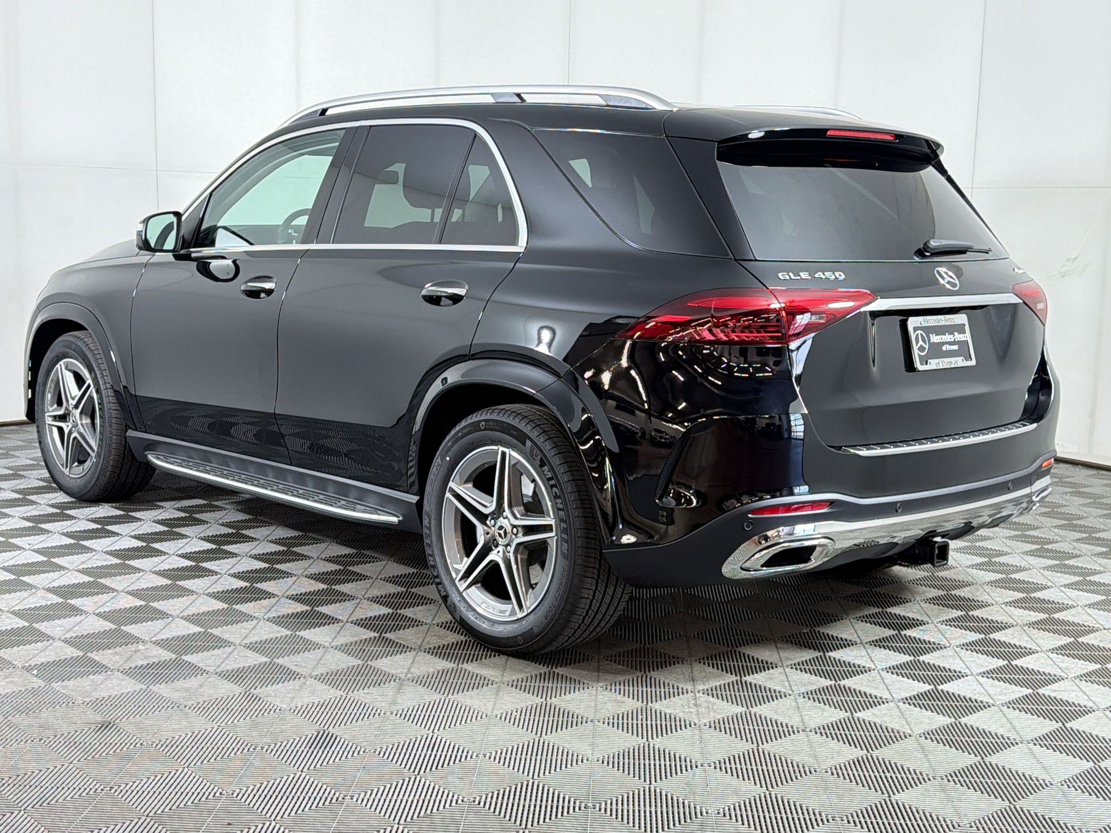 New 2026 Mercedes-Benz GLE 450 4MATIC image 3