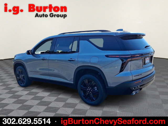 New 2027 Chevrolet Traverse LT w/ Midnight/Sport Edition FWD image 3