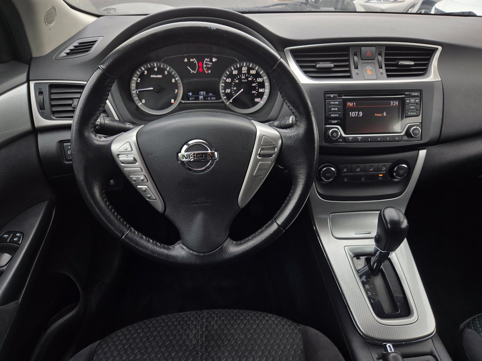 Used 2015 Nissan Sentra FWD image 11