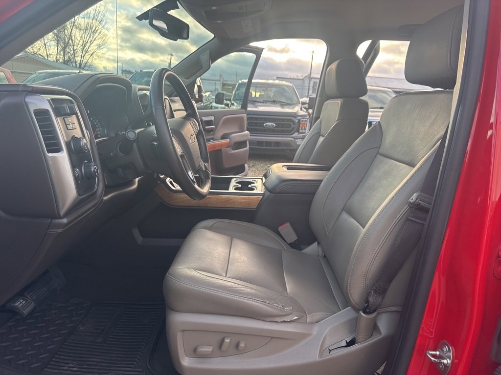Used 2018 Chevrolet Silverado 1500 LTZ w/ Sport Package image 14