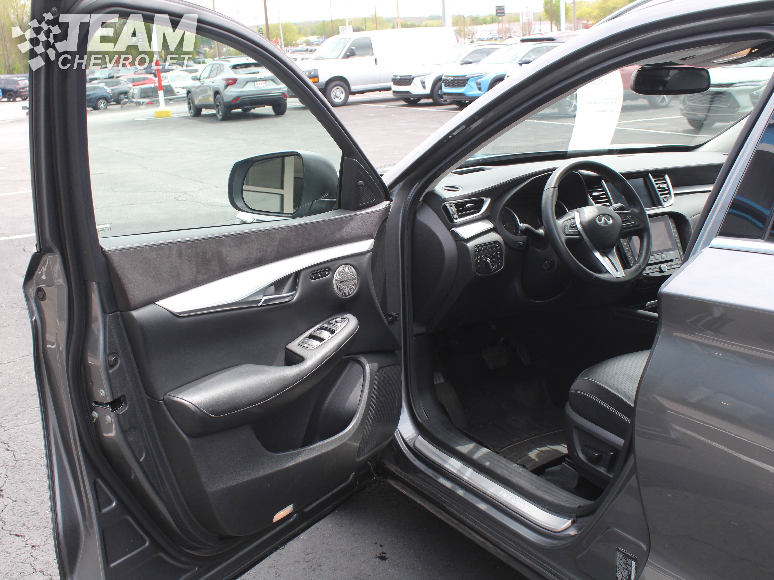 Used 2022 INFINITI QX50 Sensory AWD/4WD image 10