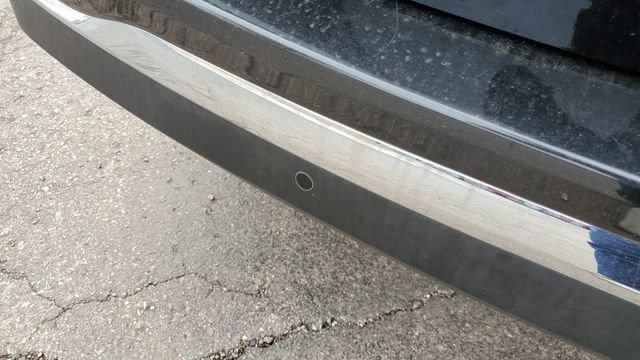 Used 2019 Chevrolet Equinox LT w/ Driver Convenience Package image 25