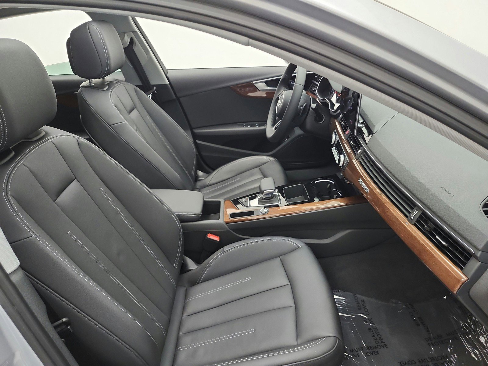 Used 2023 Audi A4 2.0T Premium w/ Convenience Package AWD/4WD image 19