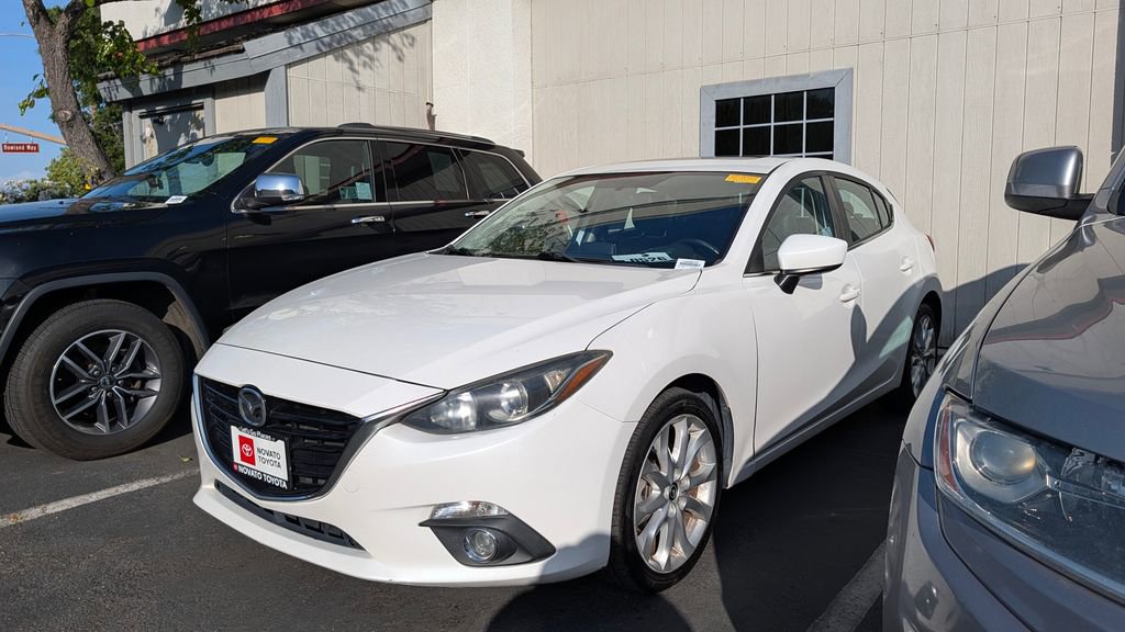 Used 2015 MAZDA MAZDA3 s Touring FWD image 4