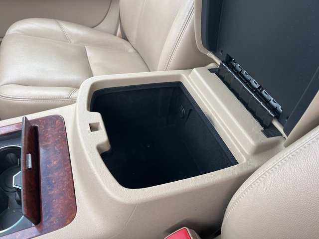 Used 2009 Chevrolet Suburban LTZ image 31