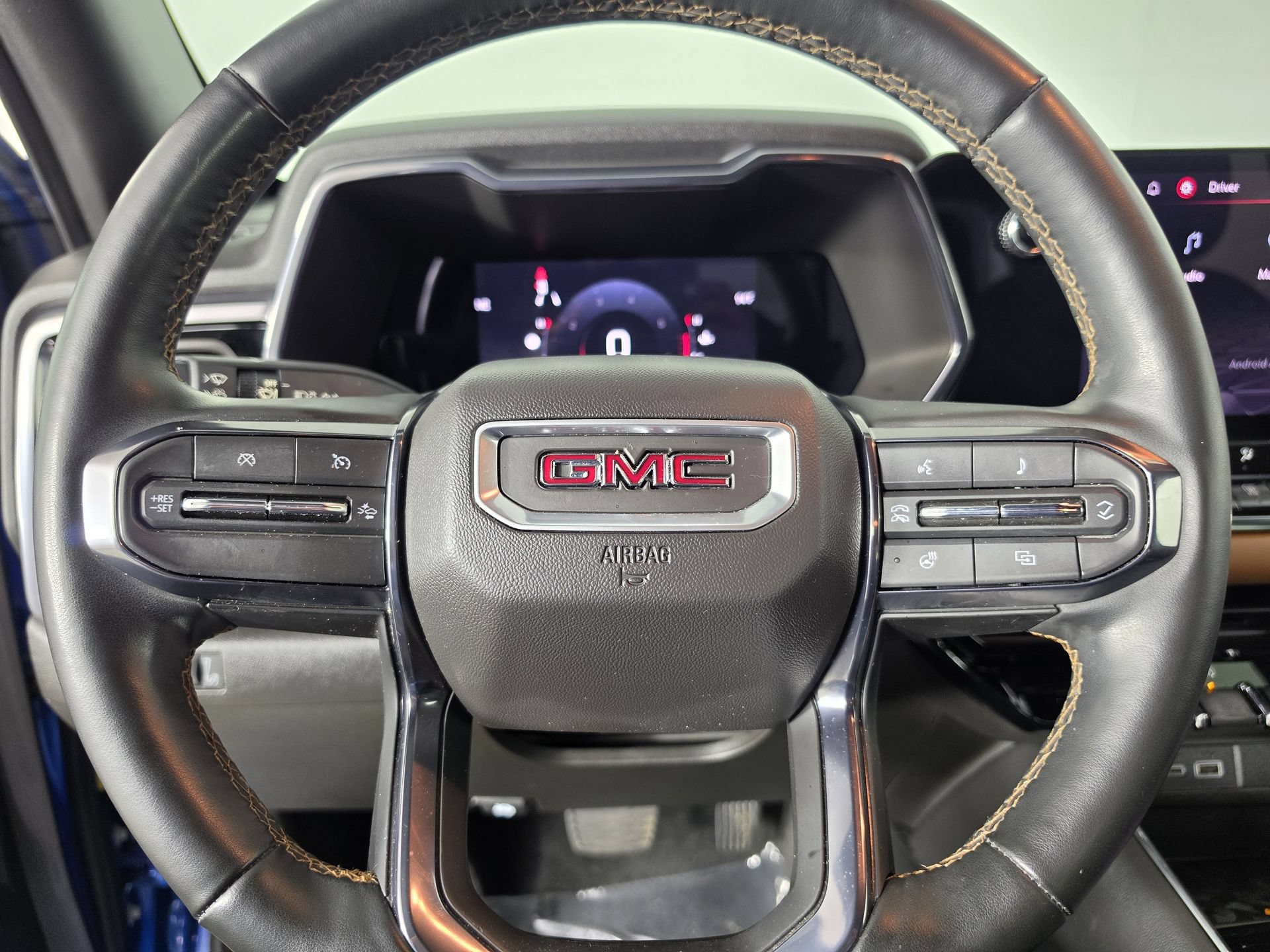Used 2023 GMC Canyon AT4 w/ AT4 Premium Package AWD/4WD image 22
