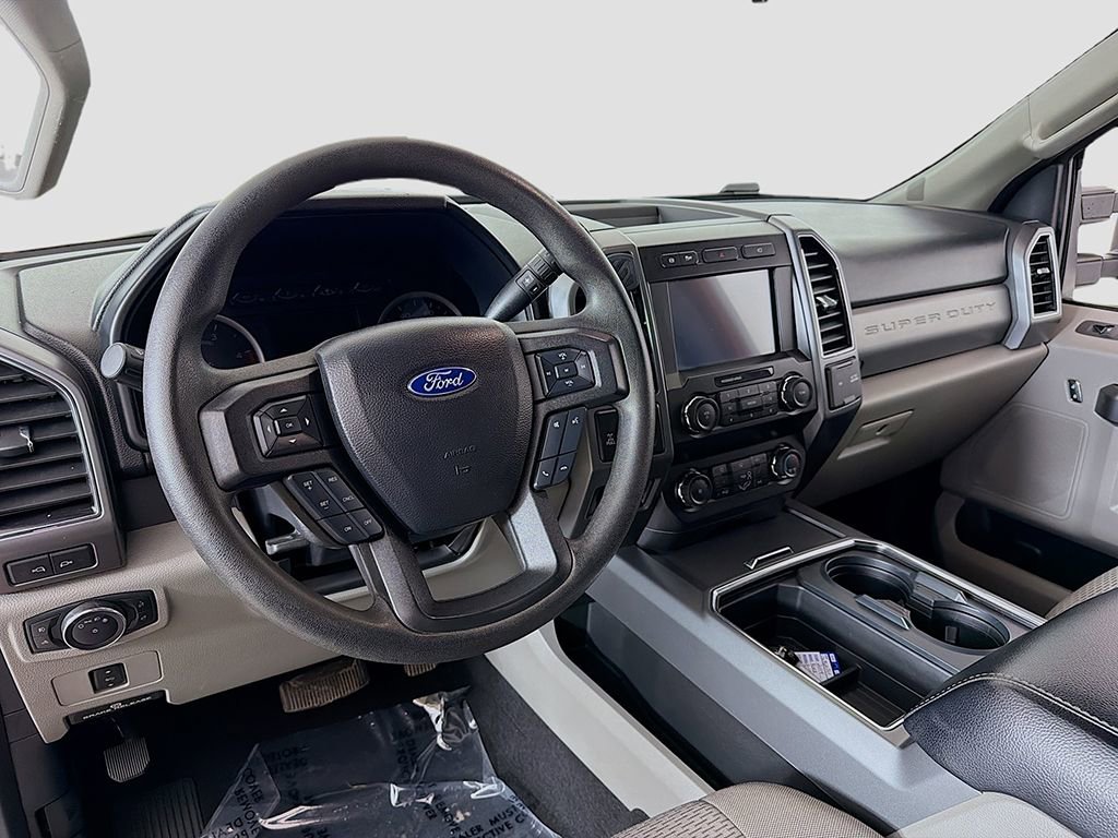 Used 2019 Ford F250 XLT w/ XLT Premium Package AWD/4WD image 15