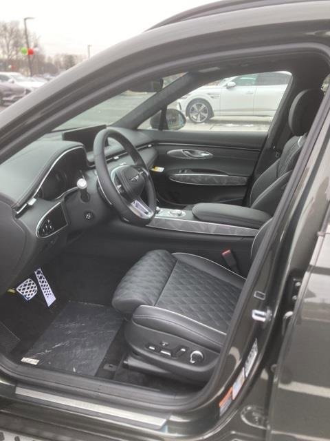 Used 2025 Genesis GV70 3.5T Sport w/ Sport Advanced Package image 10