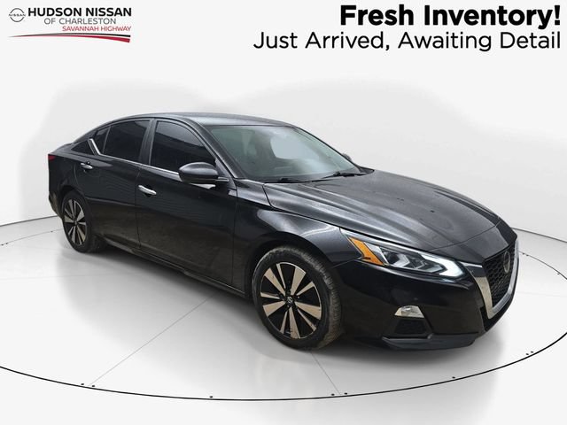 Used 2022 Nissan Altima 2.5 SV FWD image 1
