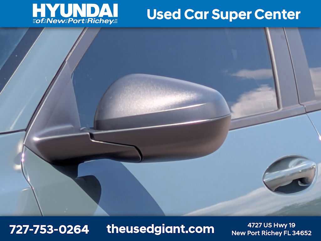 Used 2025 Chevrolet Trax LS FWD image 11