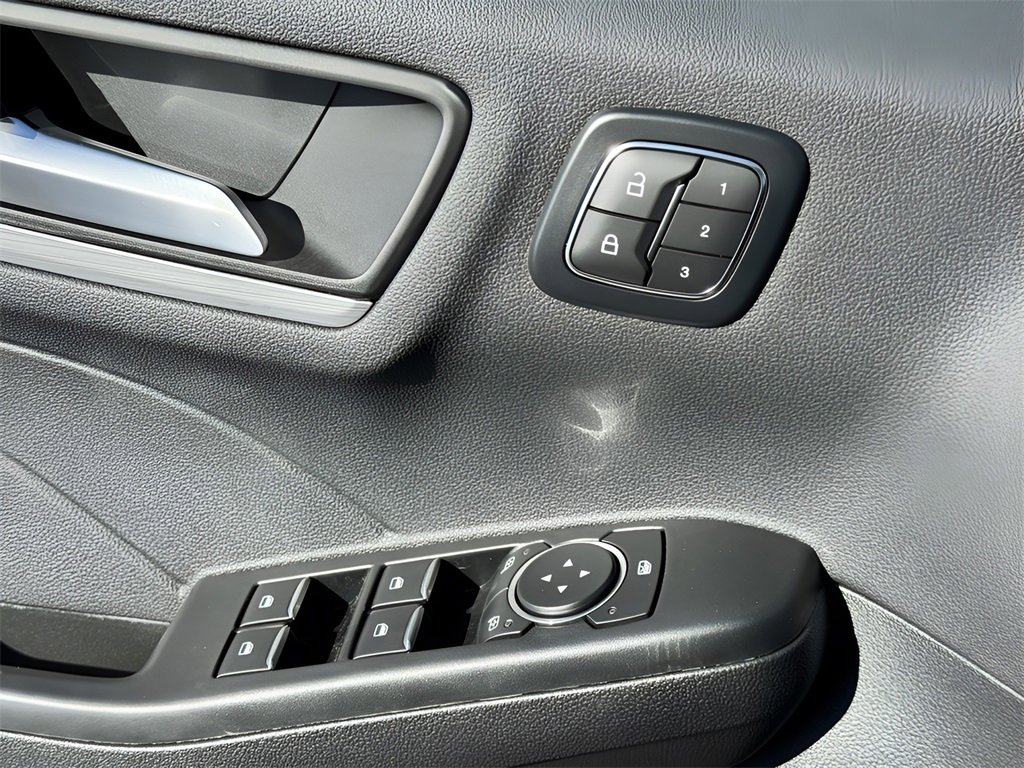 New 2026 Ford Escape Platinum w/ Premium Technology Package image 27