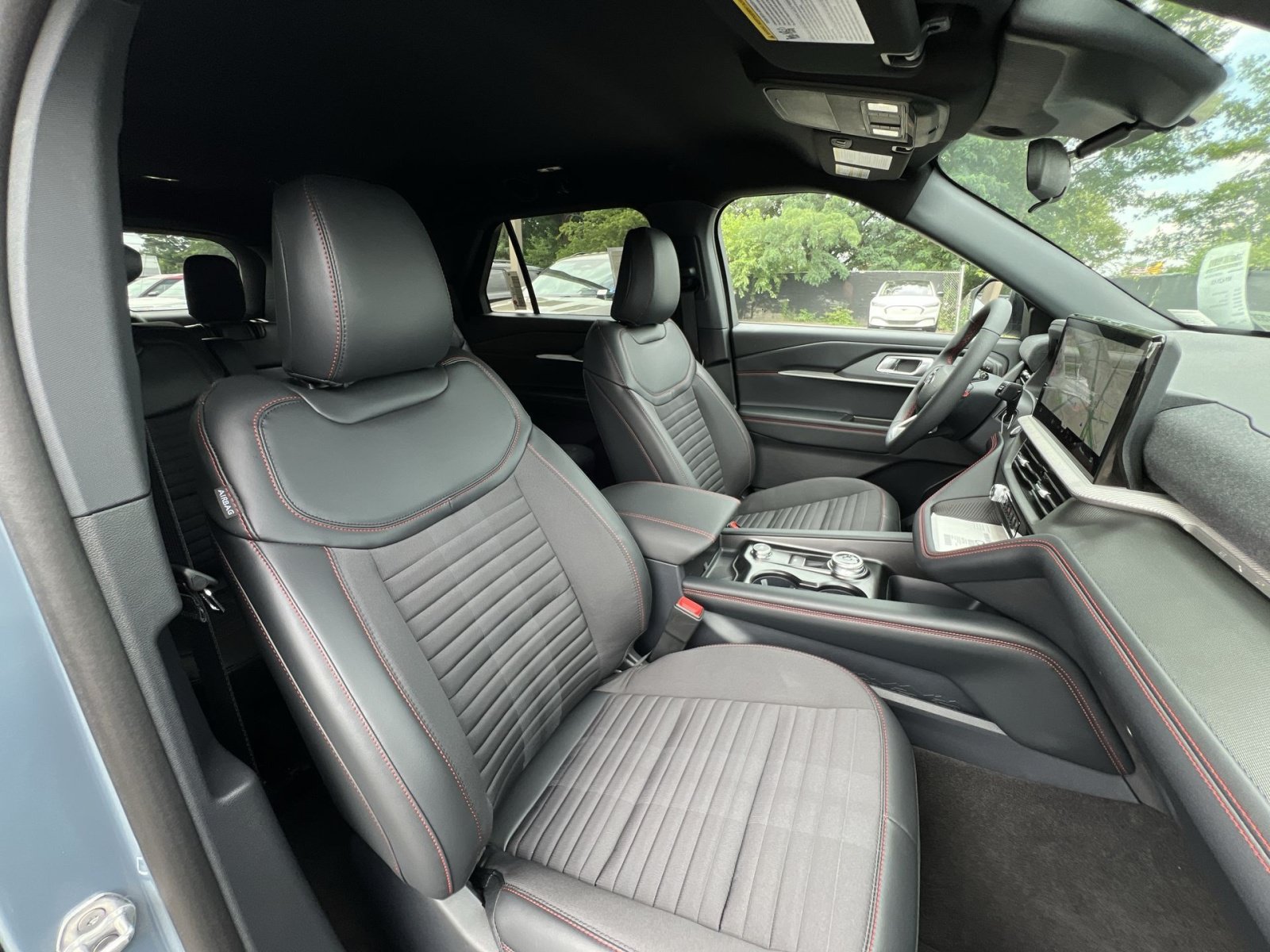 New 2026 Ford Explorer ST-Line AWD/4WD image 27