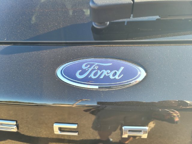 Certified 2023 Ford Escape Active AWD/4WD image 7