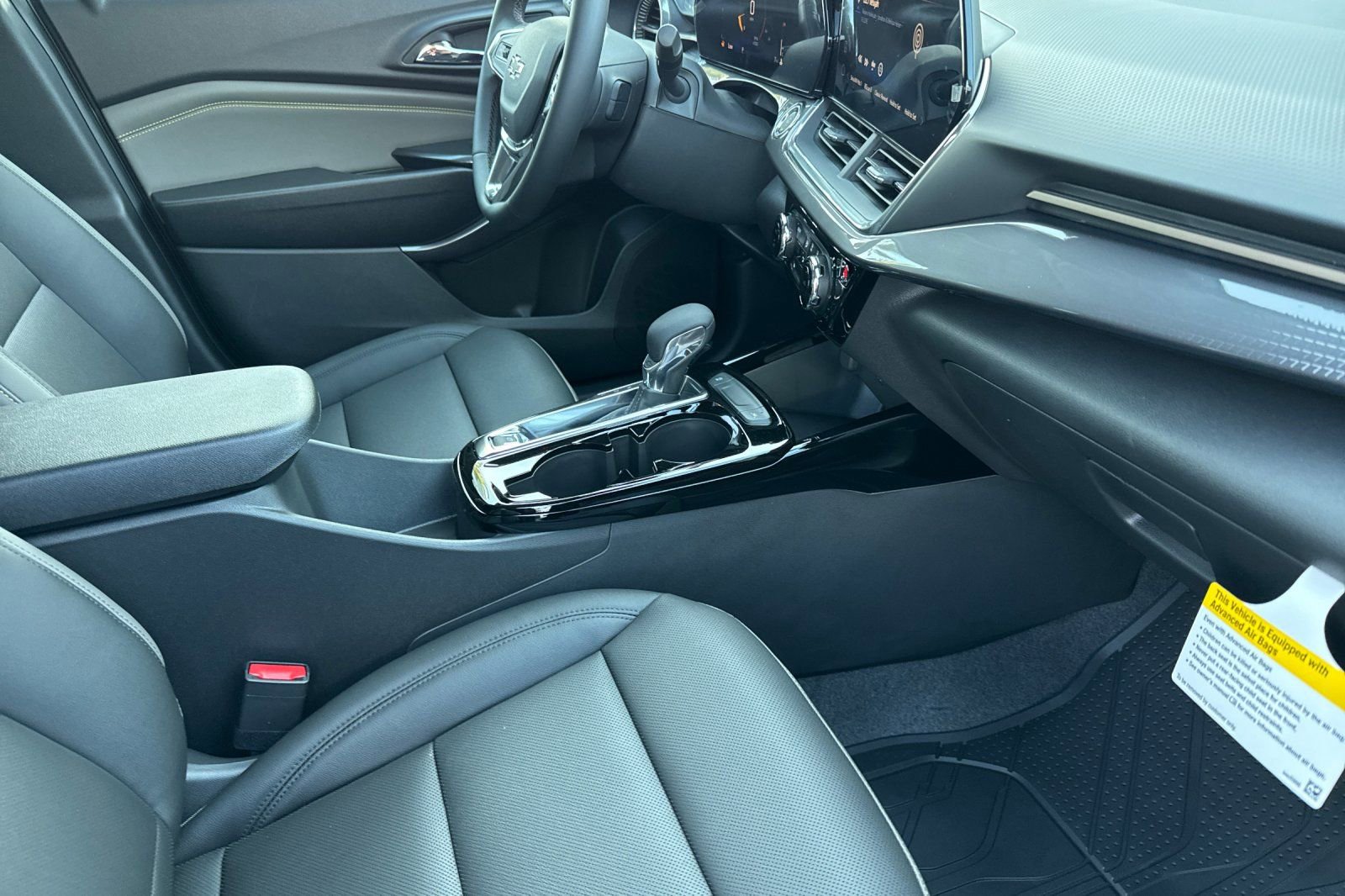 New 2026 Chevrolet Trax ACTIV w/ Driver Confidence Package image 15