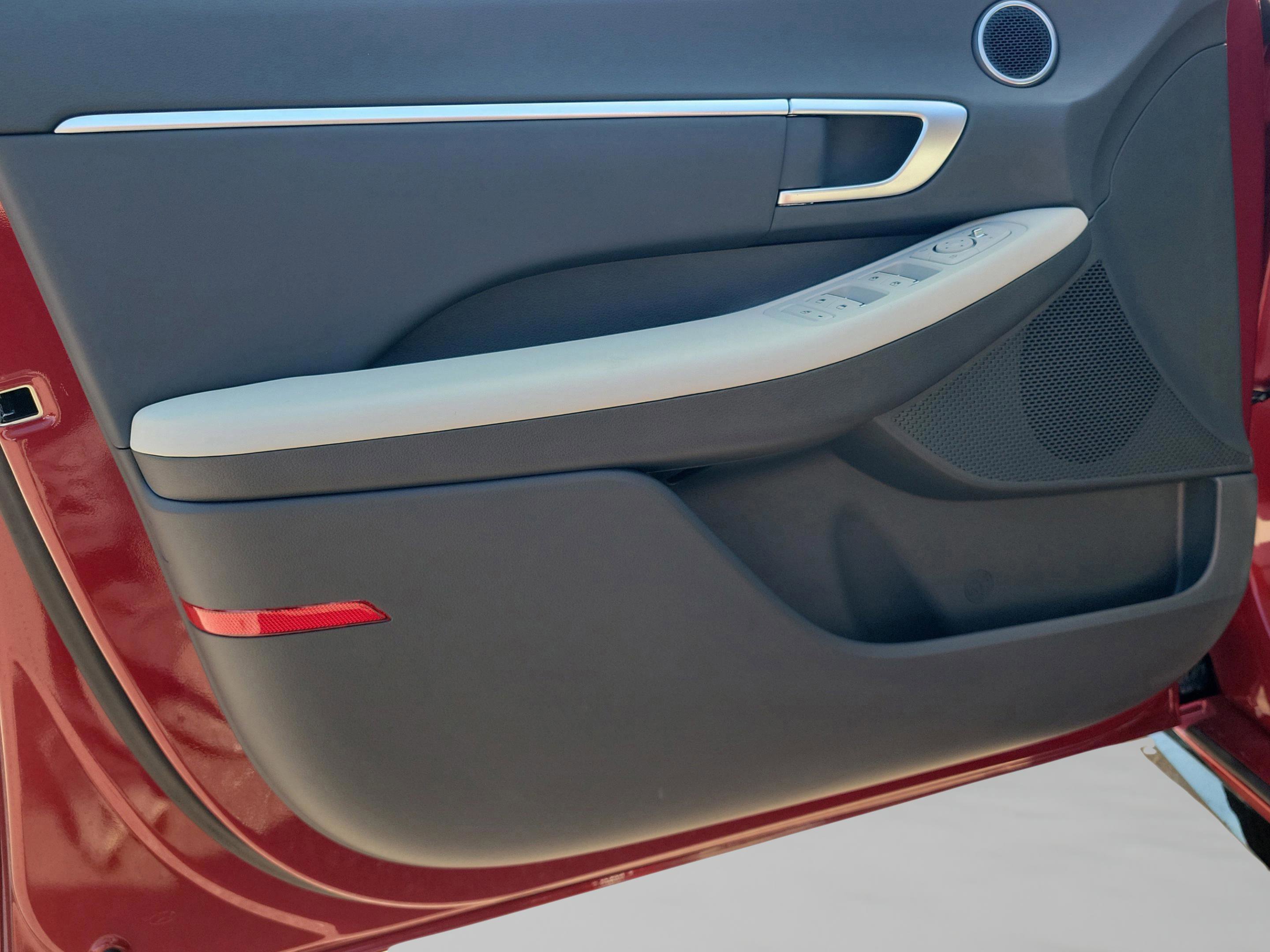 New 2026 Hyundai Sonata SEL FWD image 26