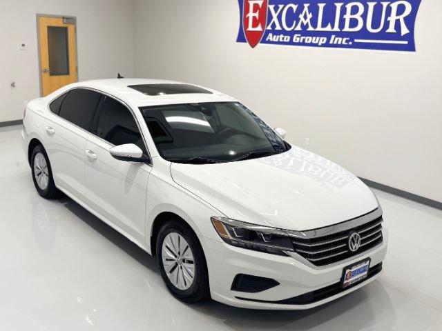 Used 2021 Volkswagen Passat 2.0T SE FWD image 40
