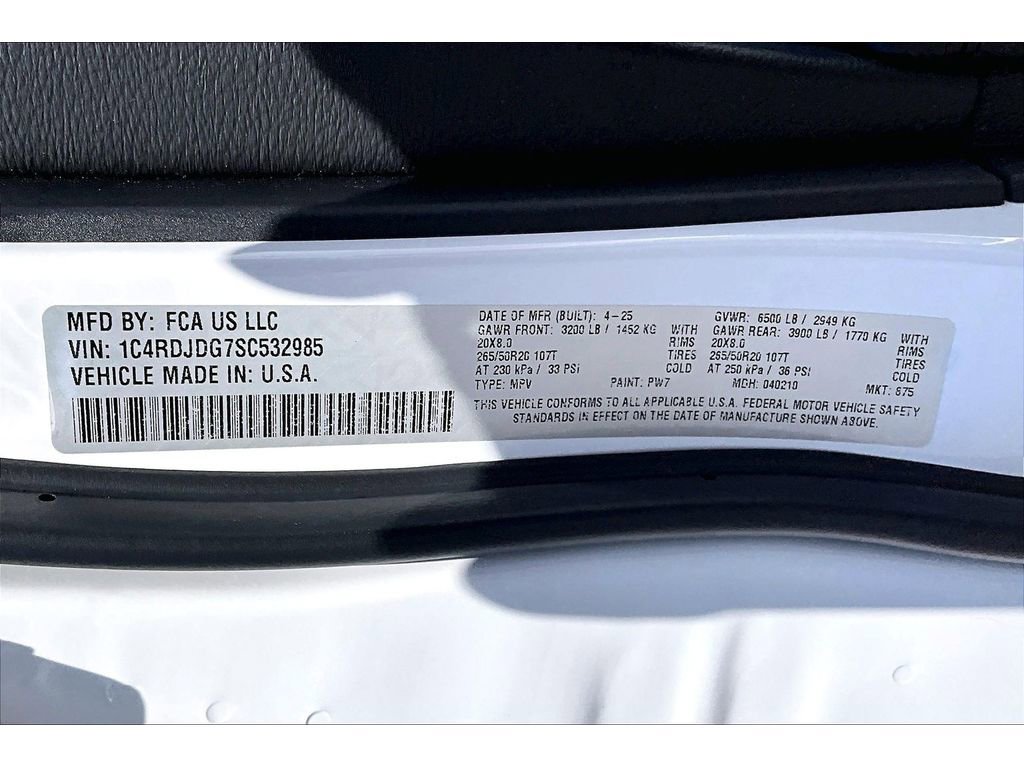 Certified 2025 Dodge Durango GT image 36