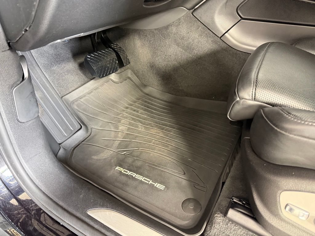 Used 2017 Porsche Macan S AWD/4WD image 22