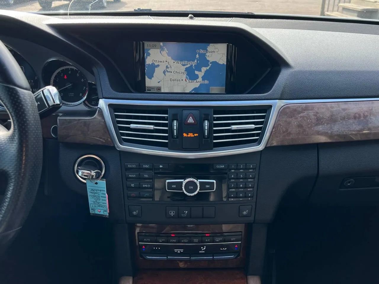 Used 2013 Mercedes-Benz E 350 Sedan image 18