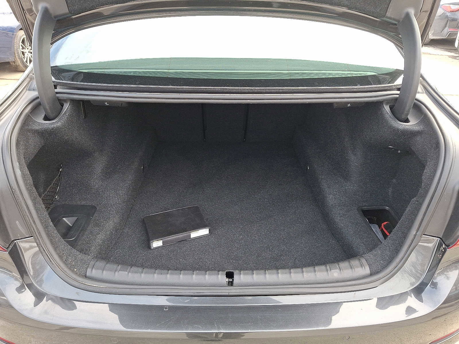 Used 2018 BMW 530i xDrive image 28