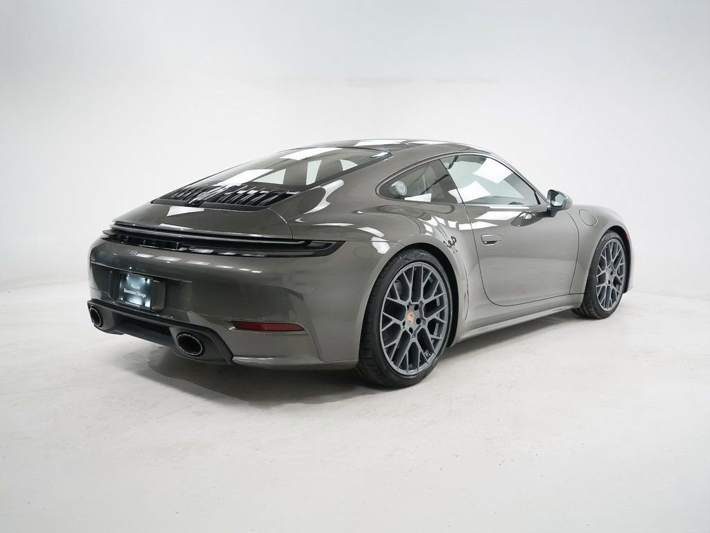 New 2026 Porsche 911 Carrera T image 10