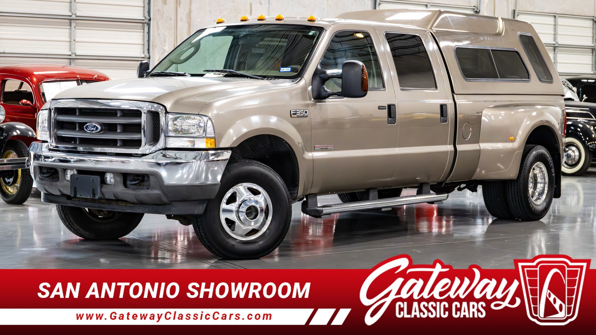 Used 2004 Ford F350 Lariat image 1