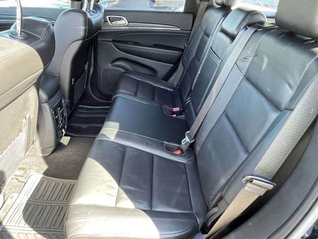 Used 2020 Jeep Grand Cherokee Limited AWD/4WD image 13