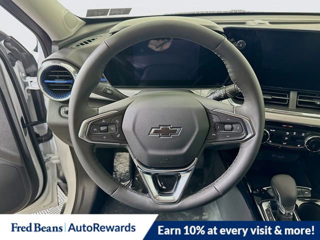 New 2026 Chevrolet Trax LT w/ Driver Confidence Package image 7