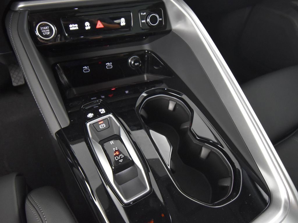 New 2025 Audi Q5 Prestige image 21