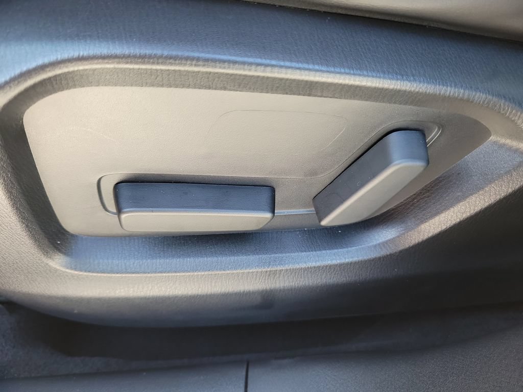 Used 2025 MAZDA CX-5 AWD 2.5 S w/ Select Package image 22