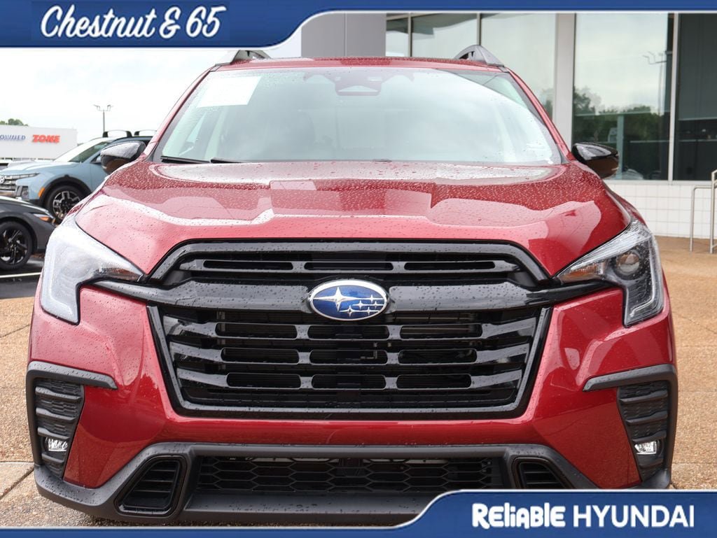 Used 2025 Subaru Ascent Onyx Edition w/ Onyx Package AWD/4WD image 8