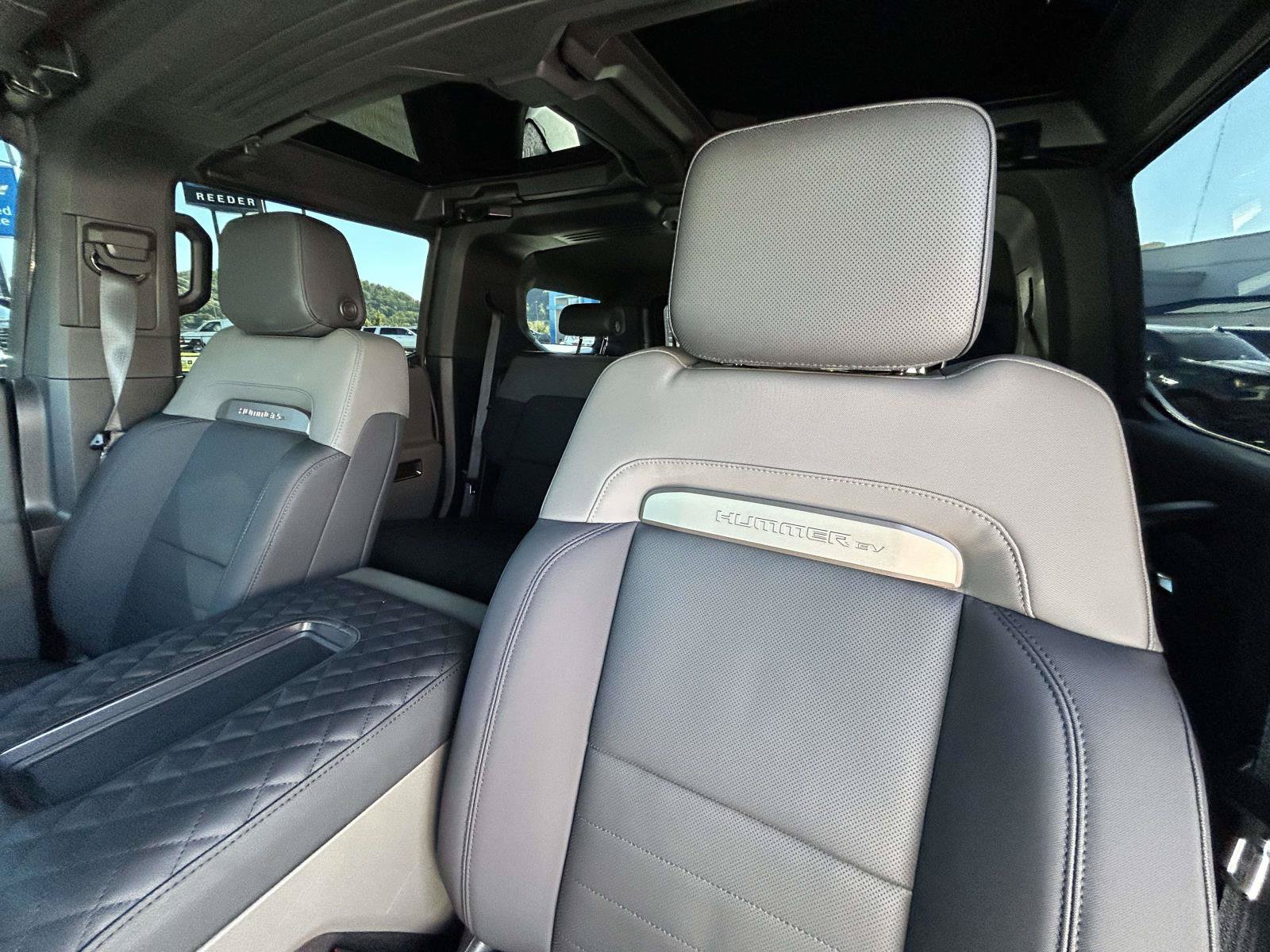 Used 2024 GMC Hummer EV 3X AWD/4WD image 20