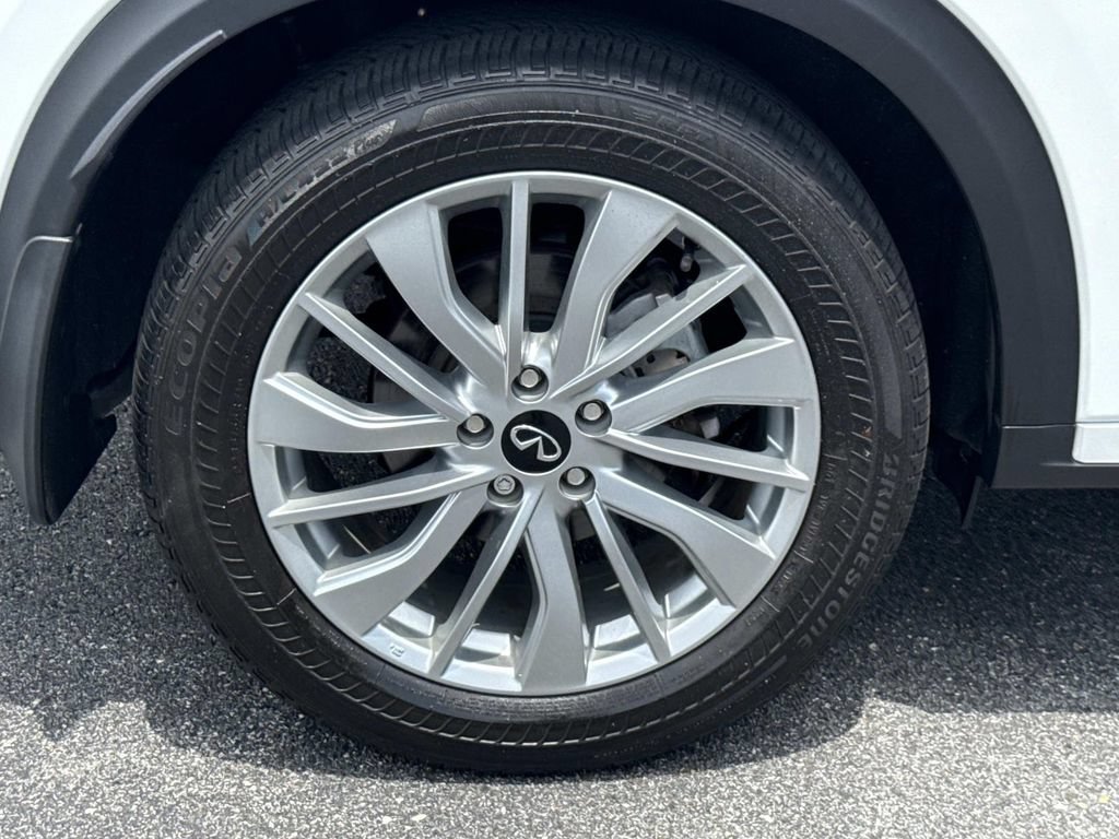 Used 2023 INFINITI QX50 Luxe AWD/4WD image 29
