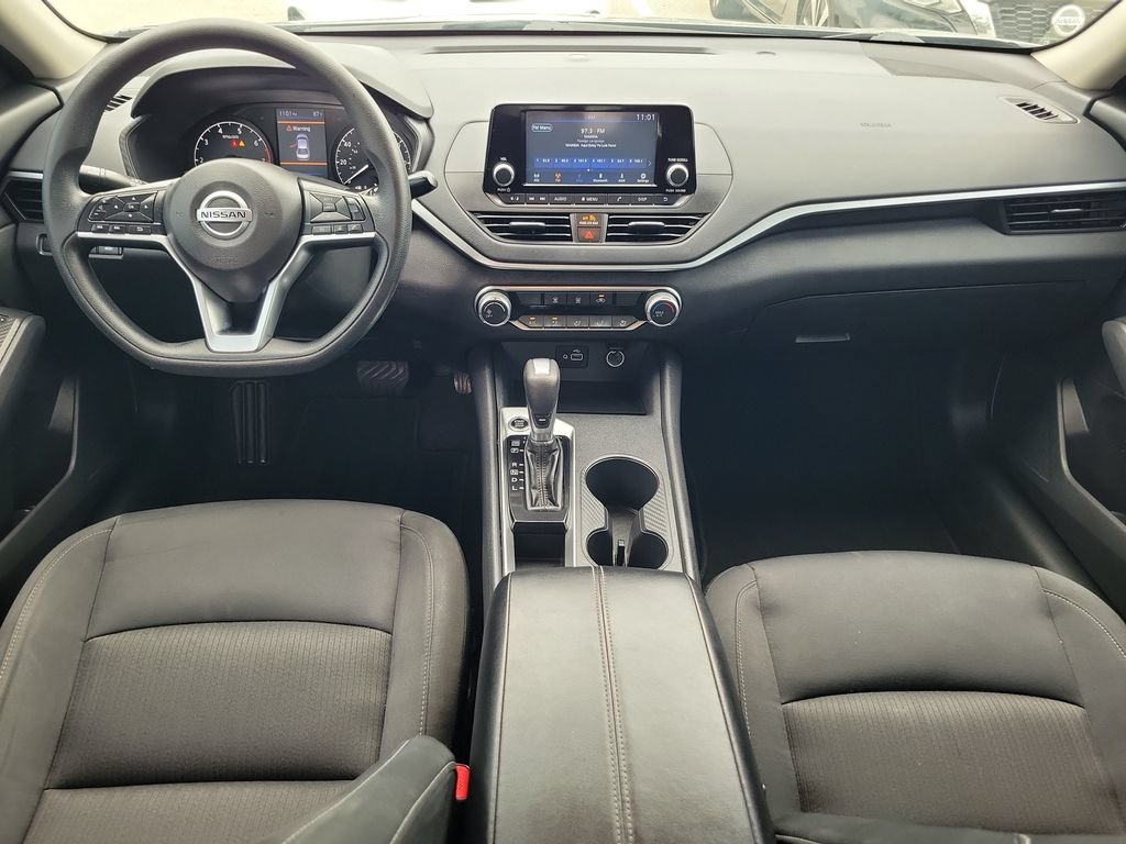 Used 2022 Nissan Altima 2.5 S FWD image 13