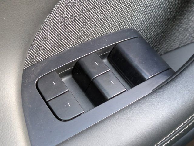 Used 2024 Tesla Model X image 20