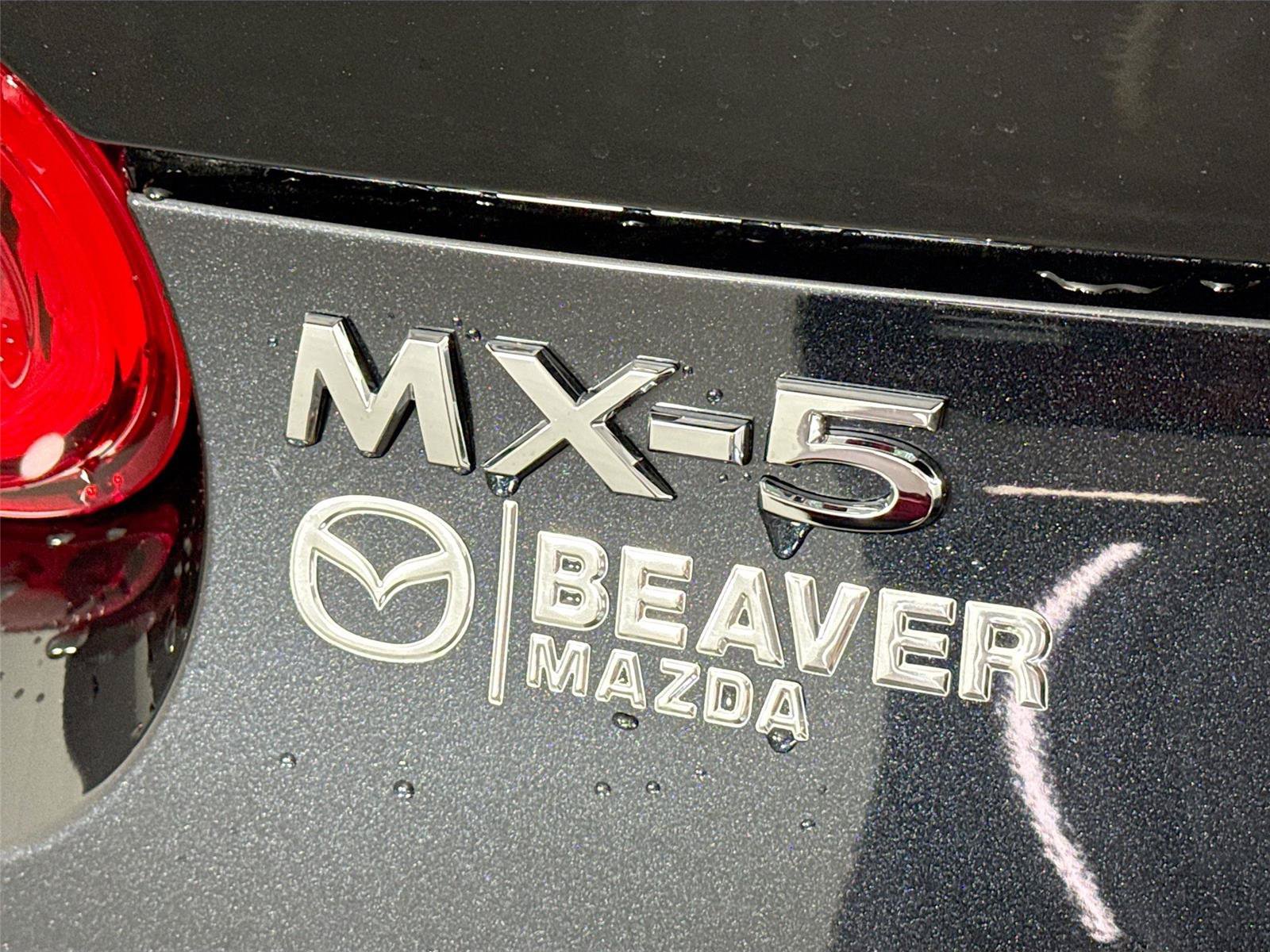 New 2026 MAZDA MX-5 Miata RF Grand Touring RWD image 10