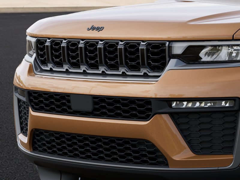 New 2027 Jeep Grand Cherokee Limited w/ Limited Altitude Package AWD/4WD image 11