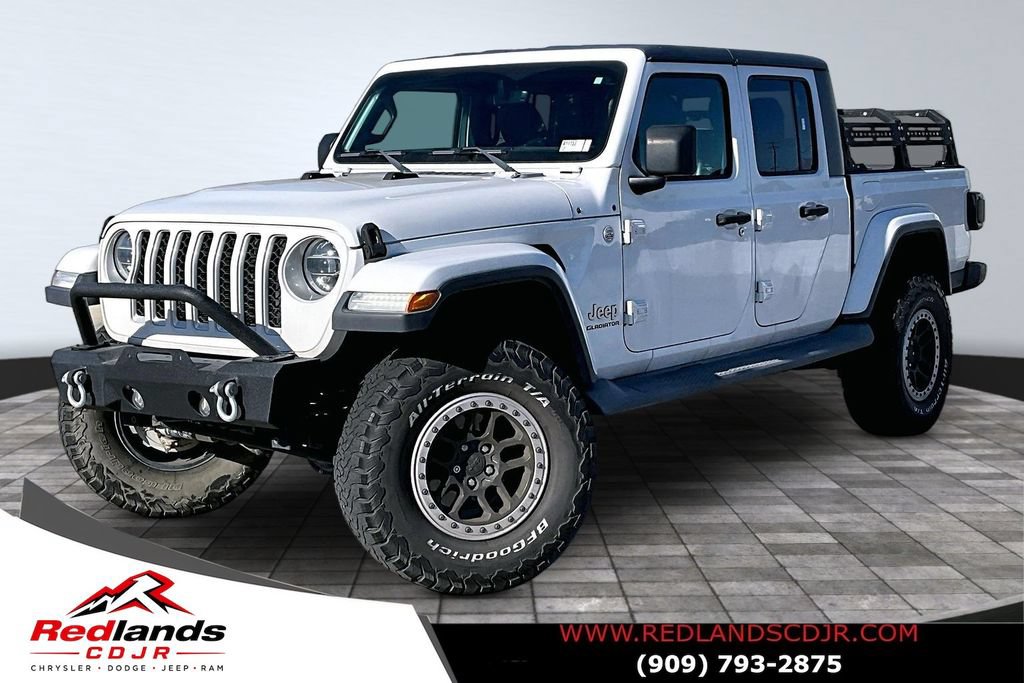 Certified 2020 Jeep Gladiator Overland AWD/4WD image 1