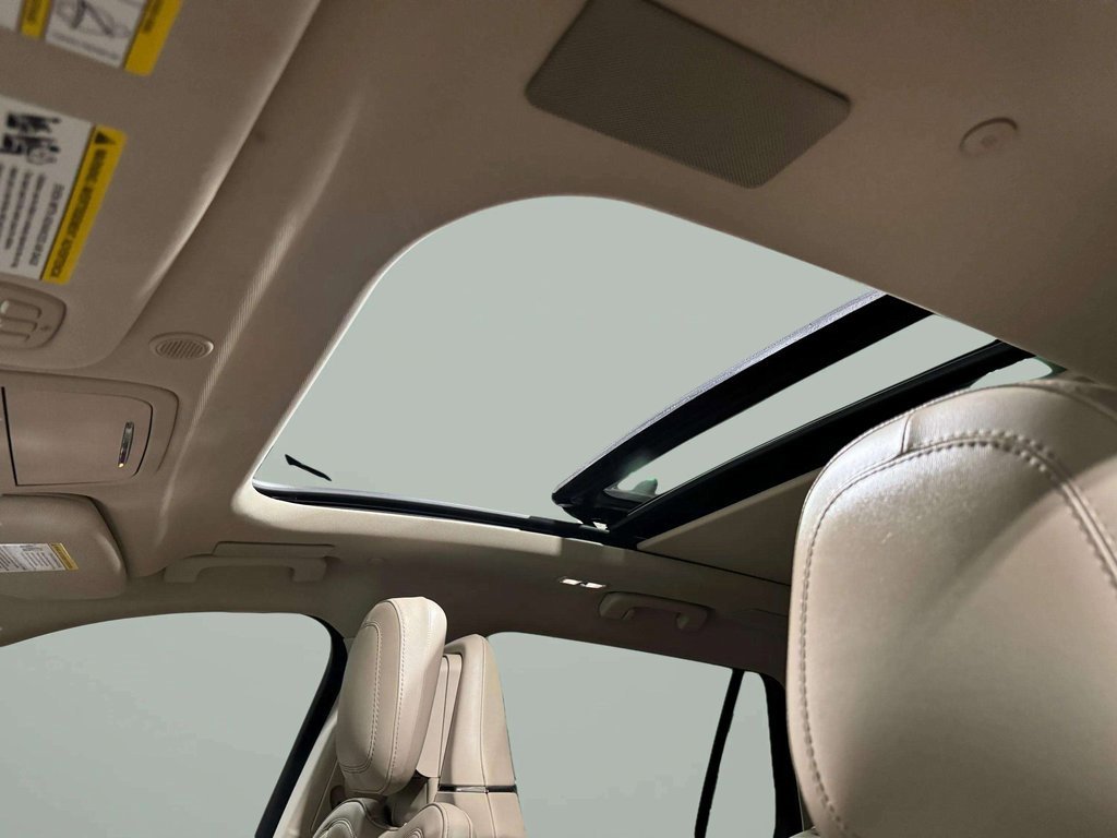 Certified 2023 Lincoln Aviator Reserve w/ Equipment Group 201A image 15