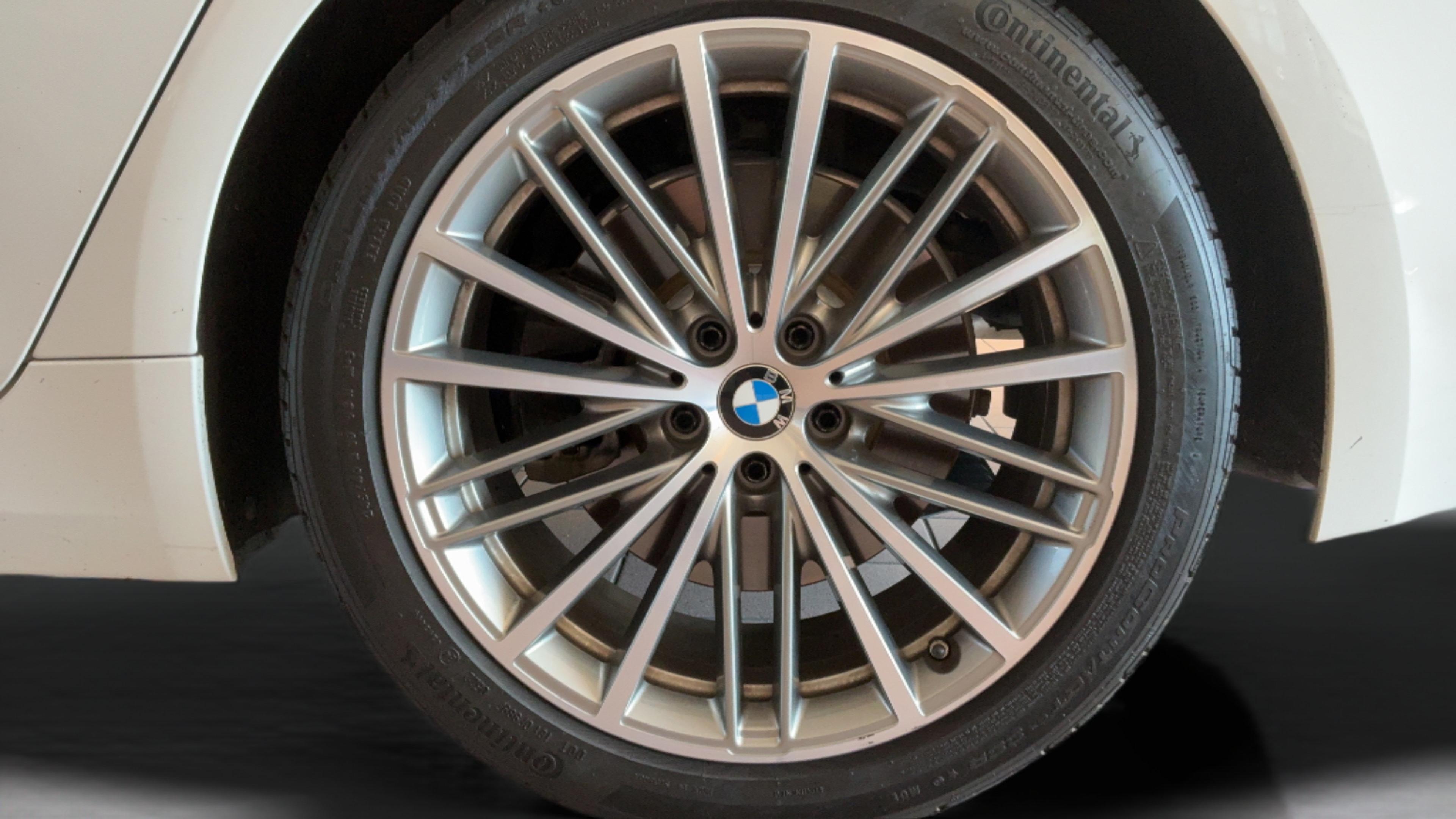 Used 2017 BMW 540i RWD image 59
