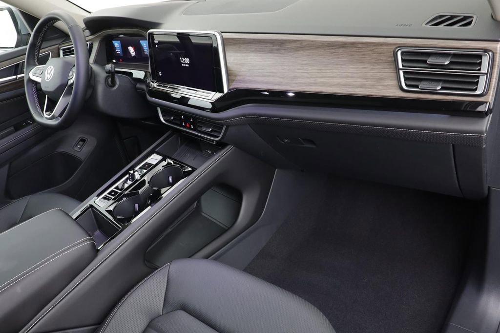 New 2026 Volkswagen Atlas SEL AWD/4WD image 22