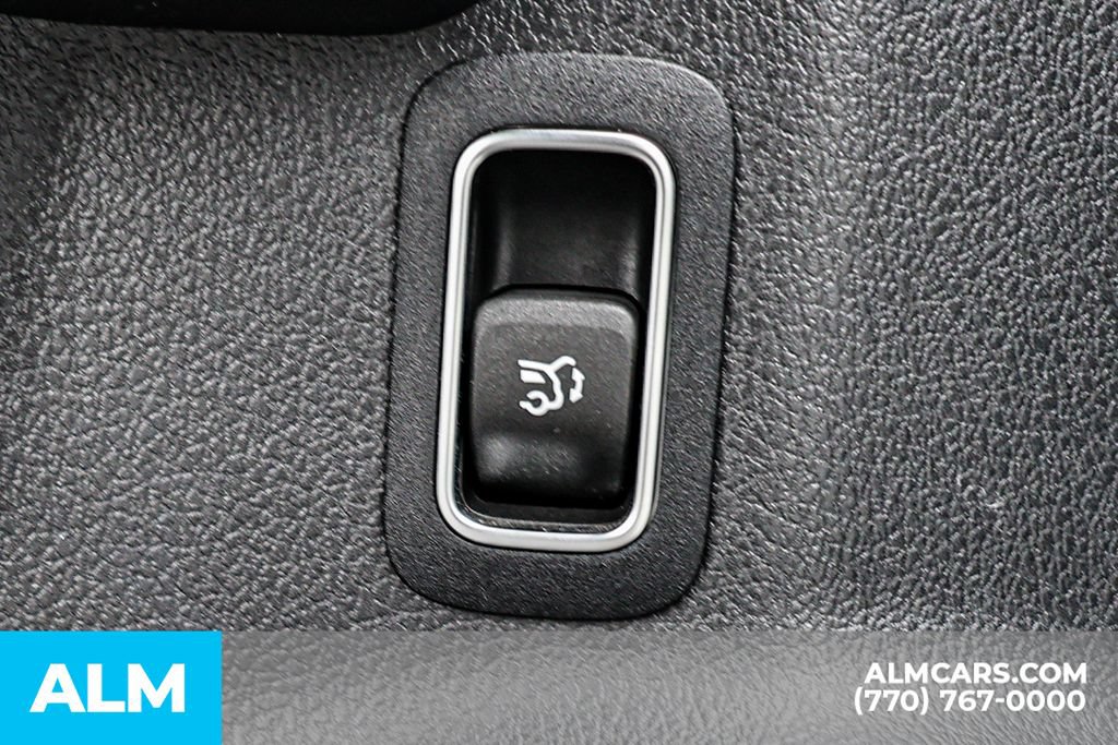 Used 2024 Mercedes-Benz EQB 250+ w/ Winter Package image 54